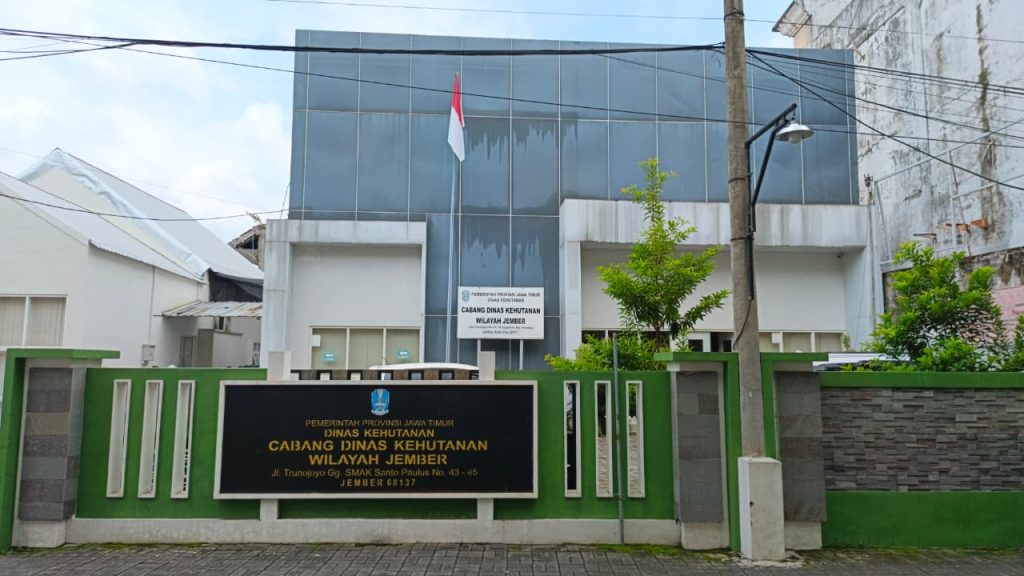 kantor depan